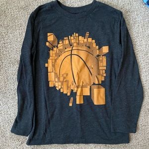 5 for $25 bundle! 
Like New! The Children’s Place Boys Long Sleeve